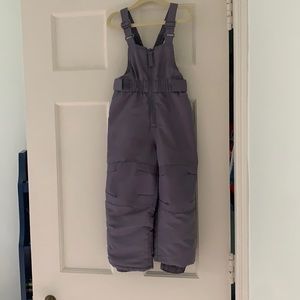 Cat and Jack barely worn snow overalls size 3T